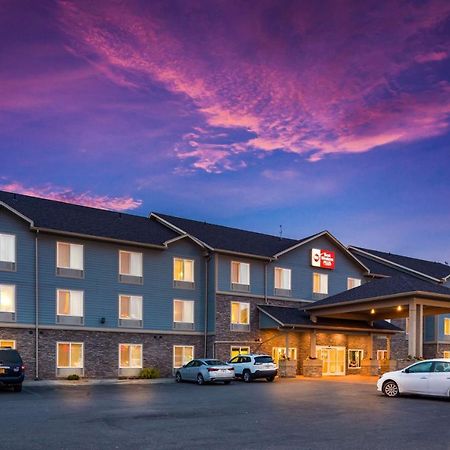 Best Western Plus Chena River Lodge Fairbanks Exterior photo